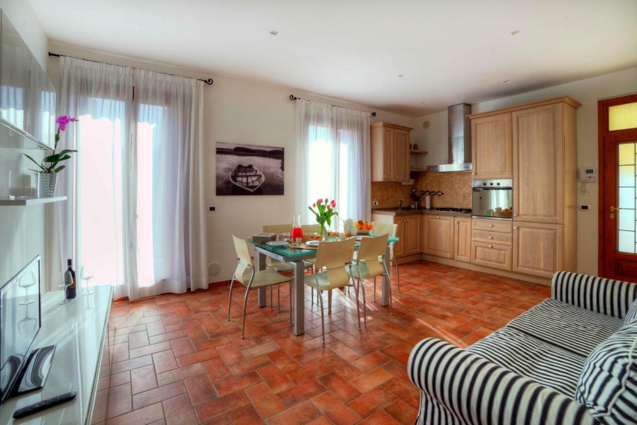 シエーナCasa Il Glicine A Due Passi Dal Centroアパートメント エクステリア 写真